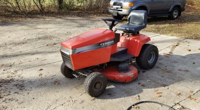 I thought My 1998 Simplicity 16HP Broadmor Tractor Had Bent A Crank – The Real Problem Was A Surprise!!