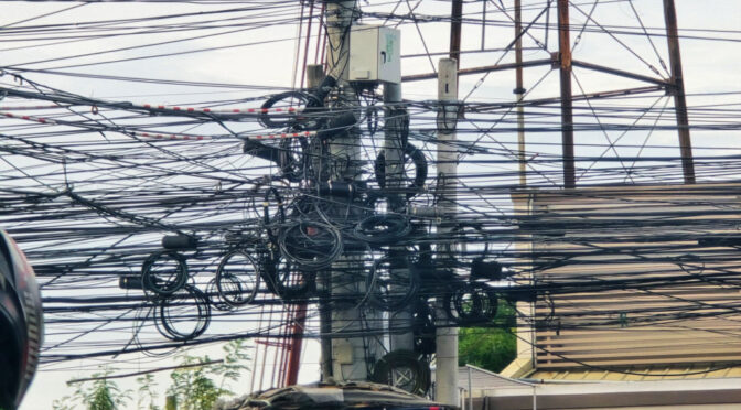 Manila Power Poles – Spaghetti in the Air